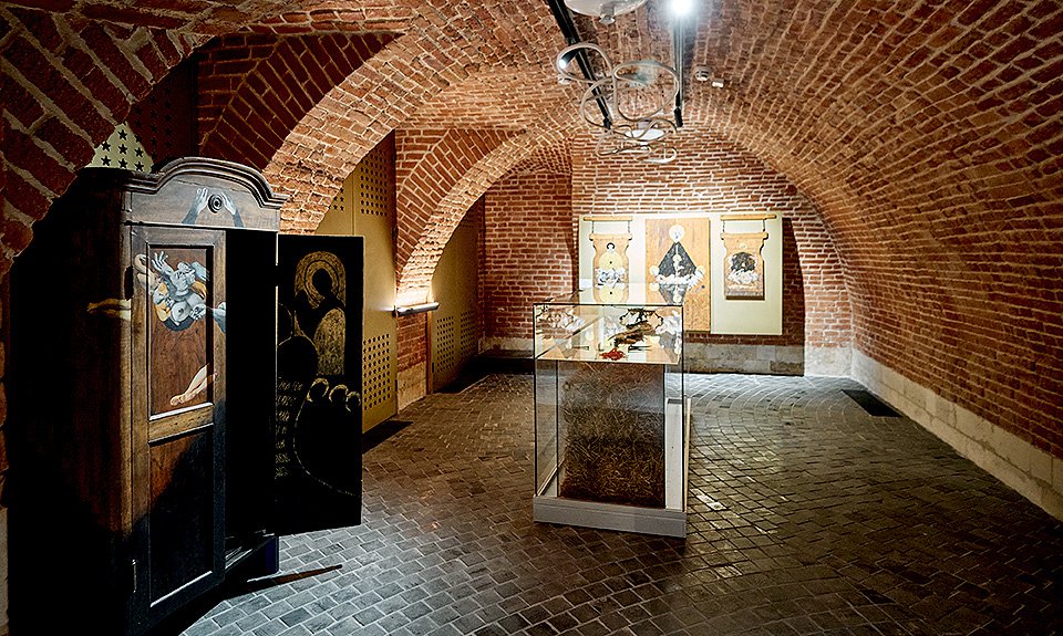 Выставка «Лабиринты сознания» в Elohovskiy Gallery. Фото: Сергей Фарковец