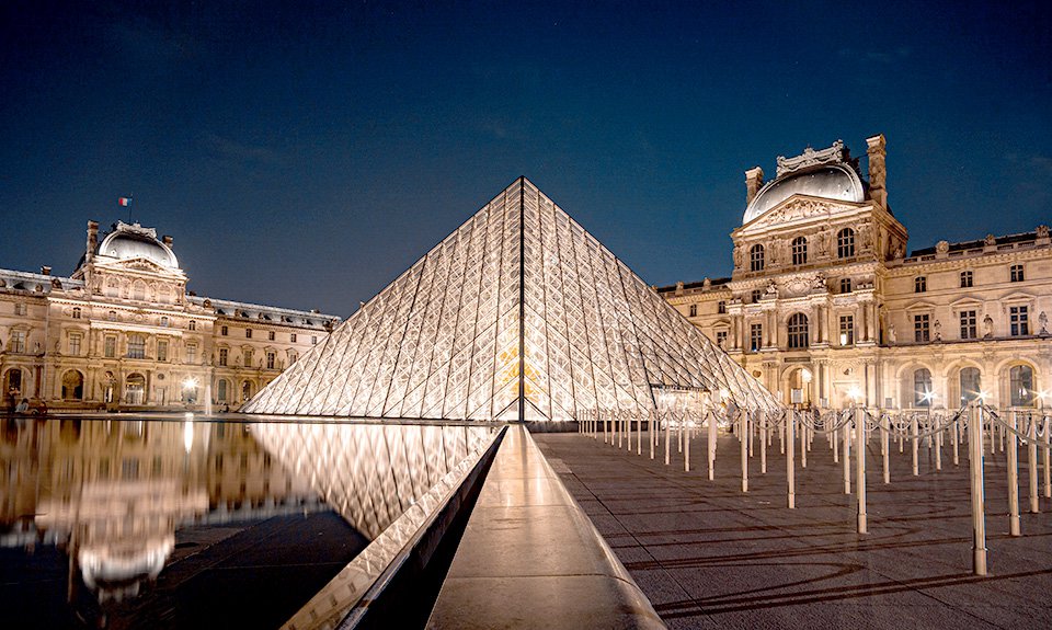 В течение последних десяти лет Лувр неизменно остается самым успешным музеем мира. Фото: Michael Fouser