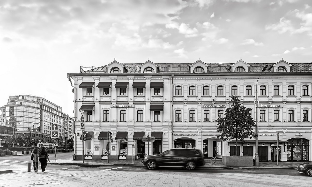 Финальная точка прогулки - Торговый центр «Неглинная».  Фото: «Арарат Парк Хаятт Москва»