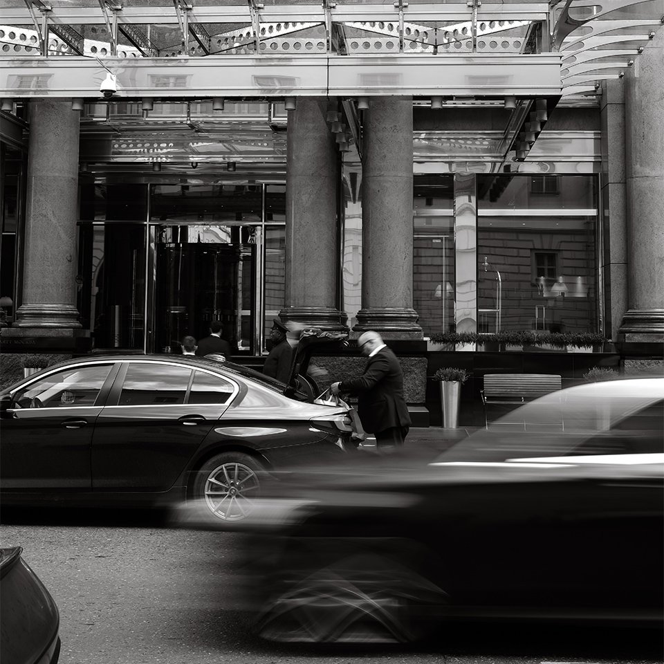 Маршрут проходит через знаковые точки, история которых неразрывно связана с Неглинной.   Фото: «Арарат Парк Хаятт Москва»