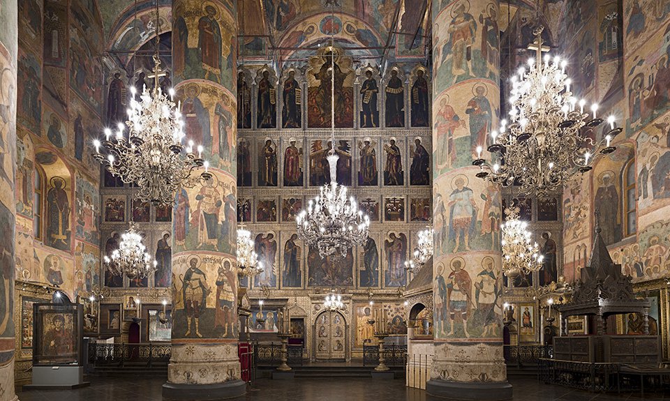 Общий вид иконостаса Успенского собора Кремля. Фото: Музей Московского Кремля