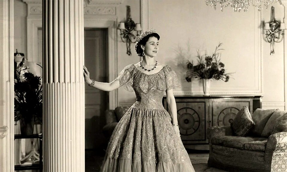 Baron Studios. Королева Елизавета II. 1951. Фото: National Portrait Gallery