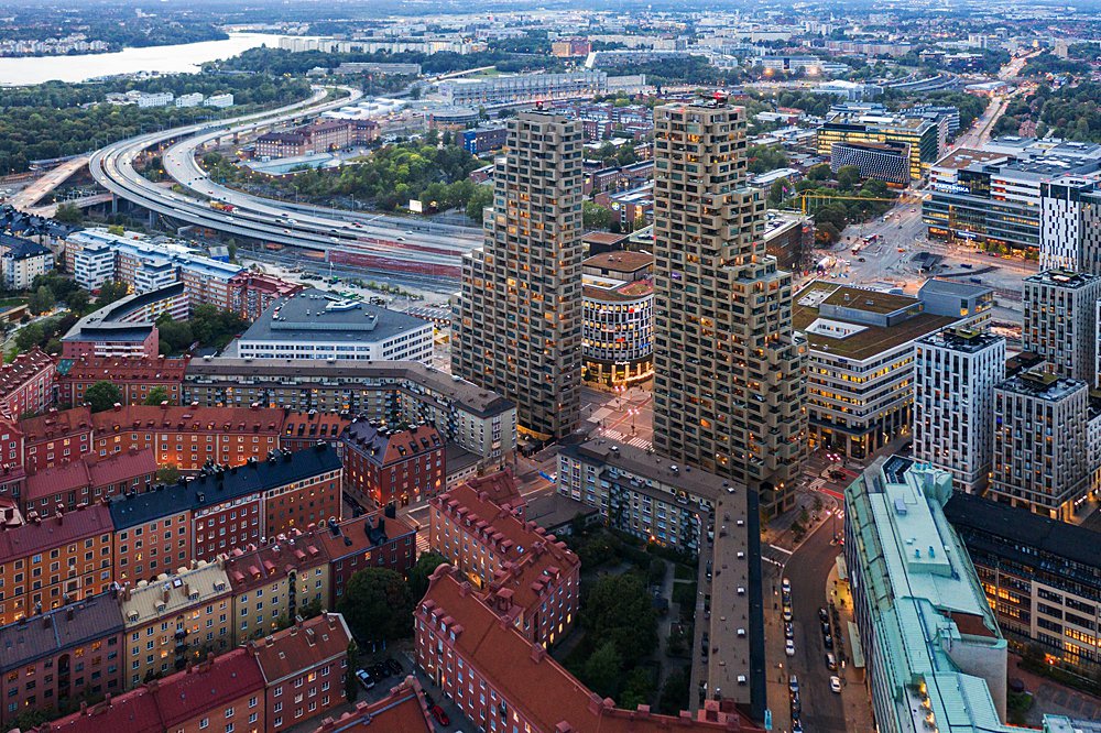 Небоскребы Norra Tornen. Стокгольм, 2013–2020. Фото: Laurian Ghinitoiu/OMA