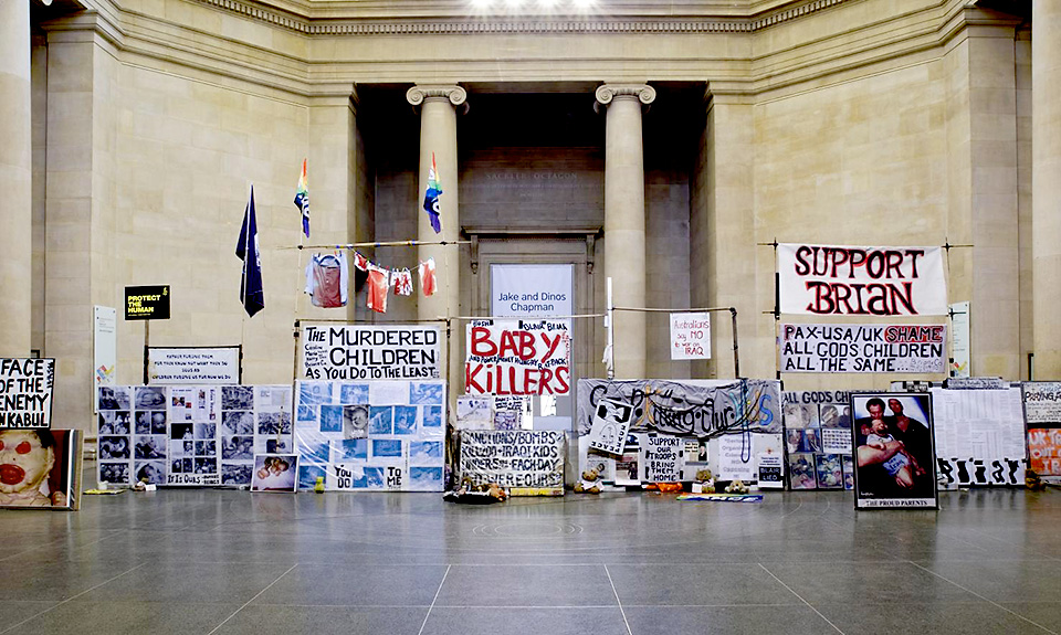 Новый закон Великобритании о протестах может перевернуть мир искусства