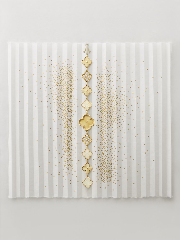 Наручные часы из коллекции Alhambra. Фото: Van Cleef & Arpel