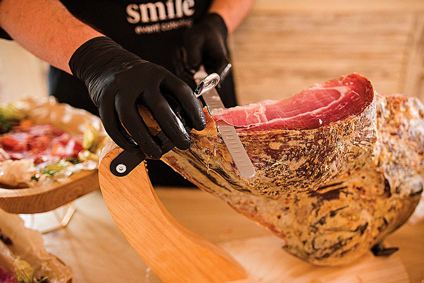 Блюда из меню Smile Event Catering