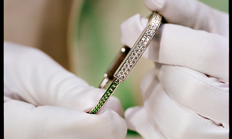 Эксклюзивный браслет Lock из белого золота 18 карат с бриллиантами. Фото: Tiffany & Co