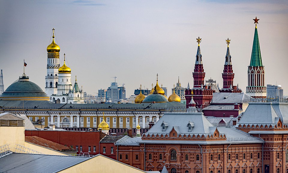 Вид на Кремль с террасы пентхауса. Фото: KR Properties