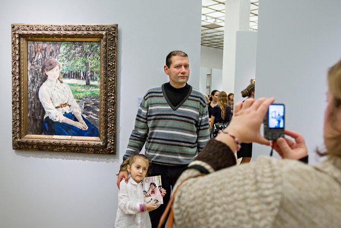 Посетители на выставке Валентина Серова в Третьяковской галерее. Фото: МК РФ