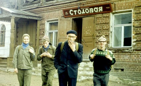 Разговоры с героями прежних лет: о времени, о себе — и вообще о многом