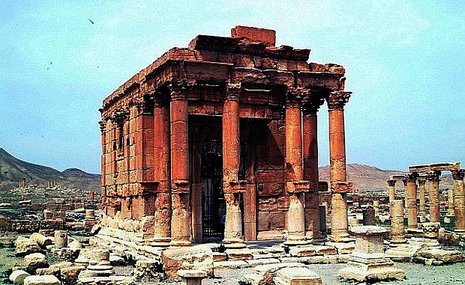 Боевики ИГИЛ разрушили древний храм в Пальмире