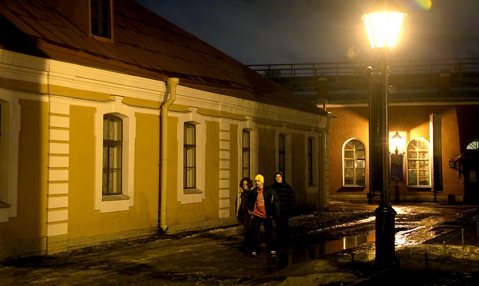 Площадкой для квеста стала ночная Петропавловская крепость. Фото: ПАО «Газпром»