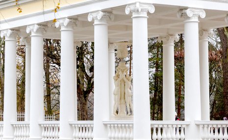 Павловск накануне своего юбилея активно занялся поновлениями и восстановлениями