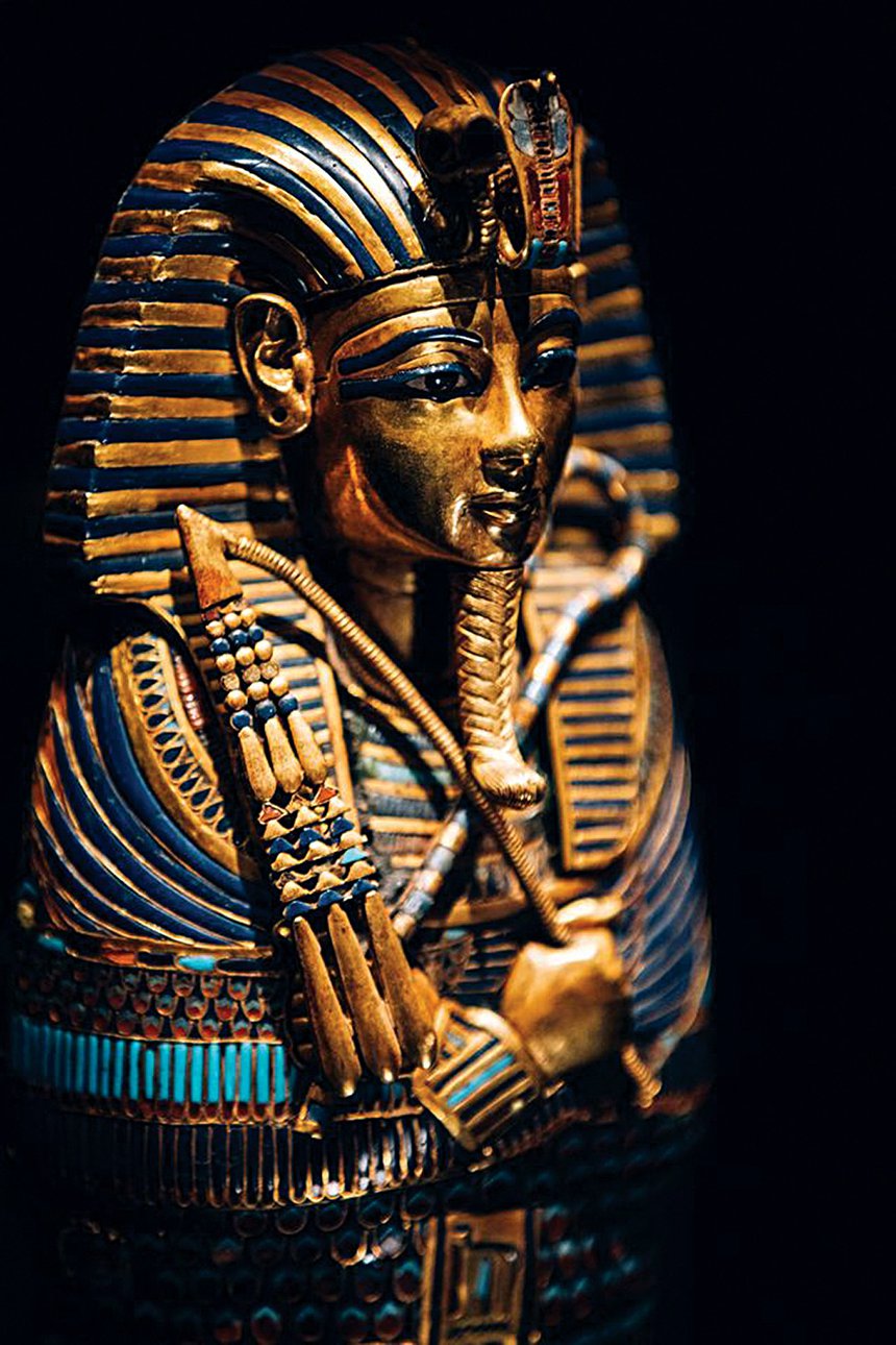 Золотая маска Тутанхамона на выставке в галерее Saatchi в Лондоне. Фото: IMG