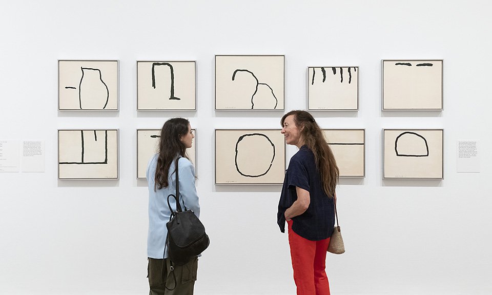 Выставка «Филип Гастон» в Тейт Модерн, Лондон. 2023. Фото: Larina Fernandes/Tate