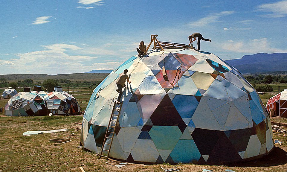 Коммуна художников Дроп-­Сити, США. 1960-­е. Фото: Courtesy of Joan Grossman​