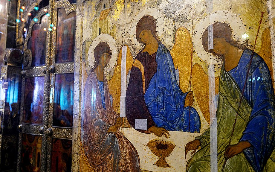 Иконы из музеев — в церкви: как повлияют на сохранность памятников изменения в законе