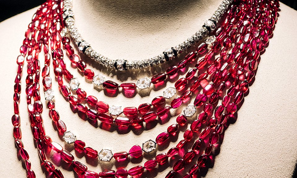 Колье Cartier. Фото: Cartier