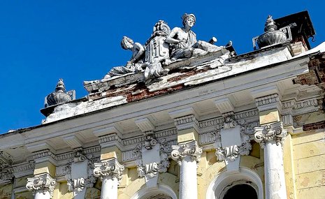 В Бежецке появится Центр реставрации монументальной живописи