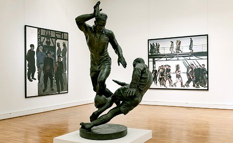 Третьяковка отреставрировала самую уравновешенную статую ХХ века