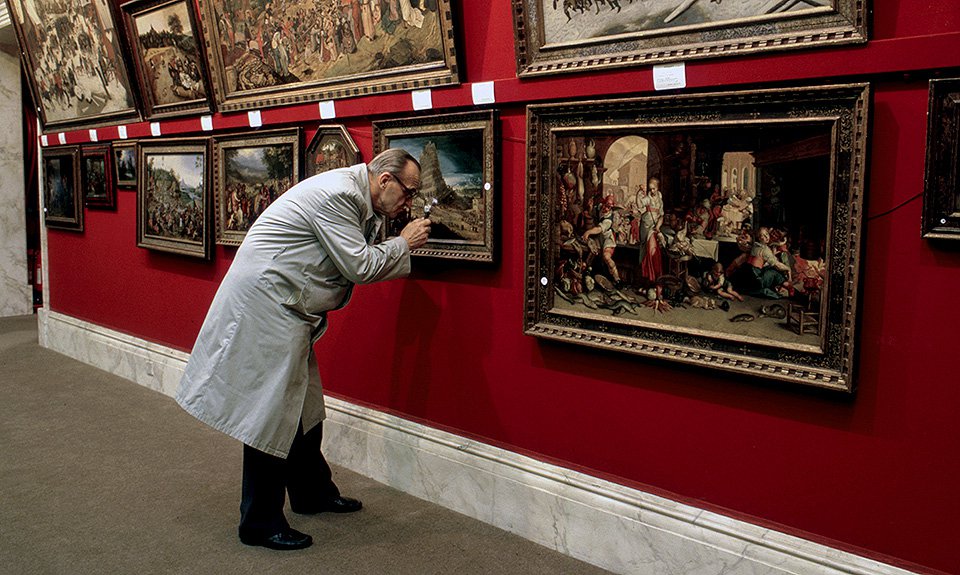 Лондонский зал Sotheby’s, 1986 год.  До конца десятилетия рынку предстояло испытать резкий рост цен на произведения искусства. Фото: Marc DEVILLE/Gamma-Rapho/Getty Images