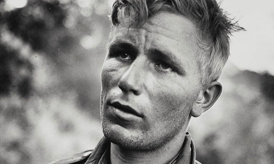 Роберт Капа. «Немецкий солдат, взятый в плен американскими войсками». Италия, июль — август 1943. Фото: Robert Capa/International Center of Photography/Magnum Photos