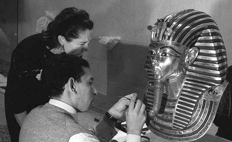 Звездные проекты и смотры по разнарядке: выставочные хроники музея на Волхонке