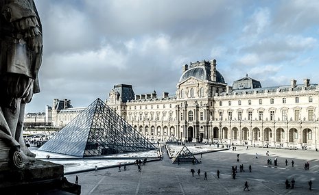 В минувшем году посещаемость Лувра упала до уровня 1986 года