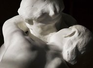 Guerlain создал аромат, вдохновленный скульптурой Огюста Родена