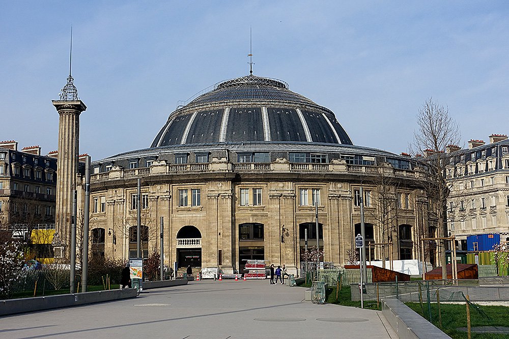 Здание Биржи, где в 2019 году откроется Фонд современного искусства Франсуа Пино. Фото: Guilhem  Vellut