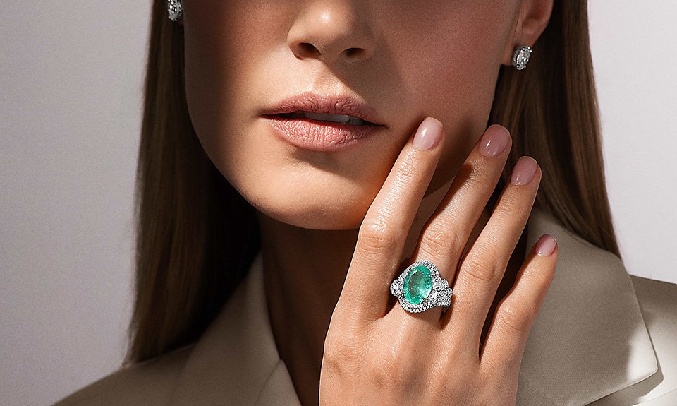 Украшения MIUZ Diamonds из обновленной коллекции Royal прекрасно подойдут и для того, чтобы стать удачным вложением, и для того, чтобы быть ярким акцентом в любом образе.  Фото: MIUZ Diamonds
