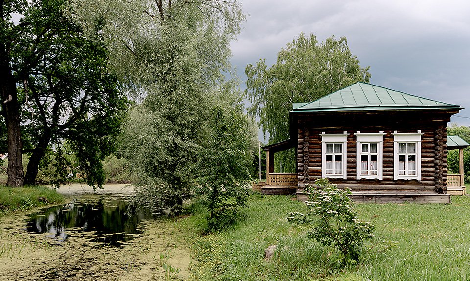 Здание церковно-приходской школы в Львовке. Фото: Музей-заповедник А.С.Пушкина «Болдино»