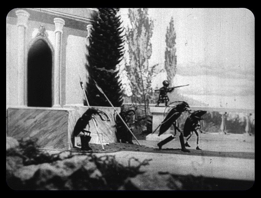 Кадр из фильма «Прекрасная Люканида, или Война рогачей с усачами». 1912. Фото: Издательство Дединского