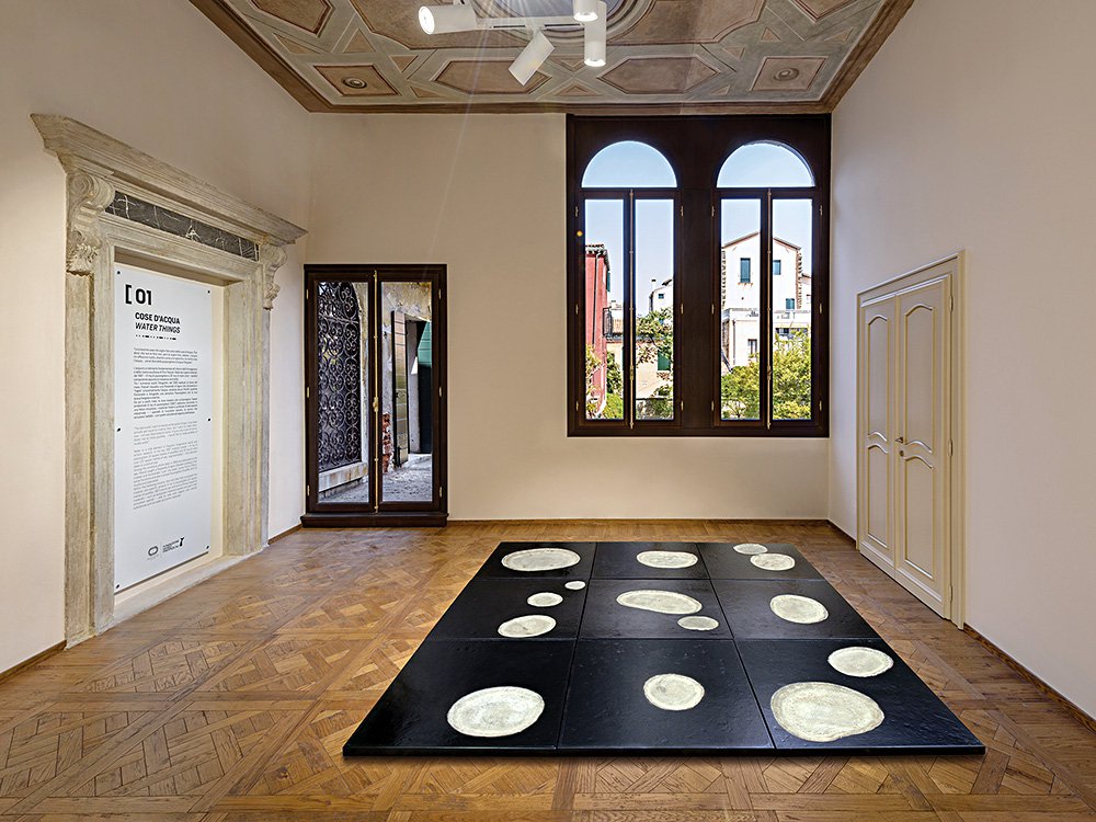 Ретроспектива звезды поп-арта и арте повера Пино Паскали проходит в ...