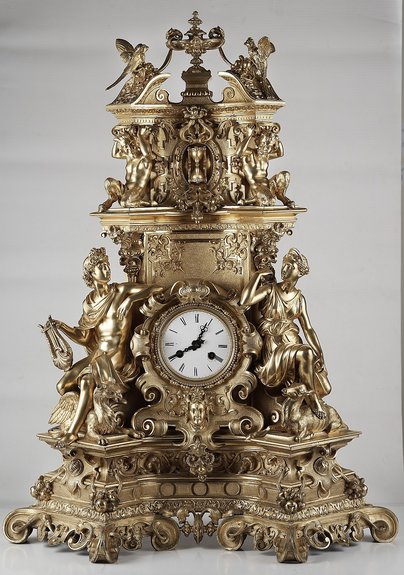 Часы «Апполон и Диана». Франция, Париж. Конец 1830-х. Мастерская «Суайе и Анж». Бронза; литье, золочение, чеканка.