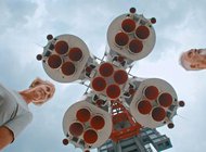 Béton отметил трехлетие кинопоказом