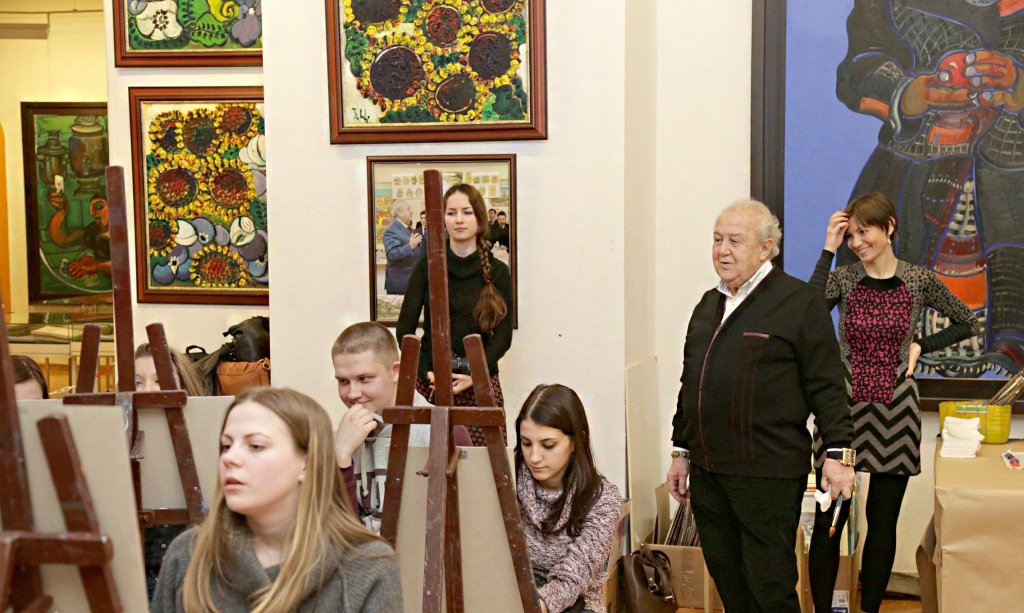 Мастер-класс Зураба Церетели для студентов Воронежского государственного педагогического университета. Фото: Российская академия художеств