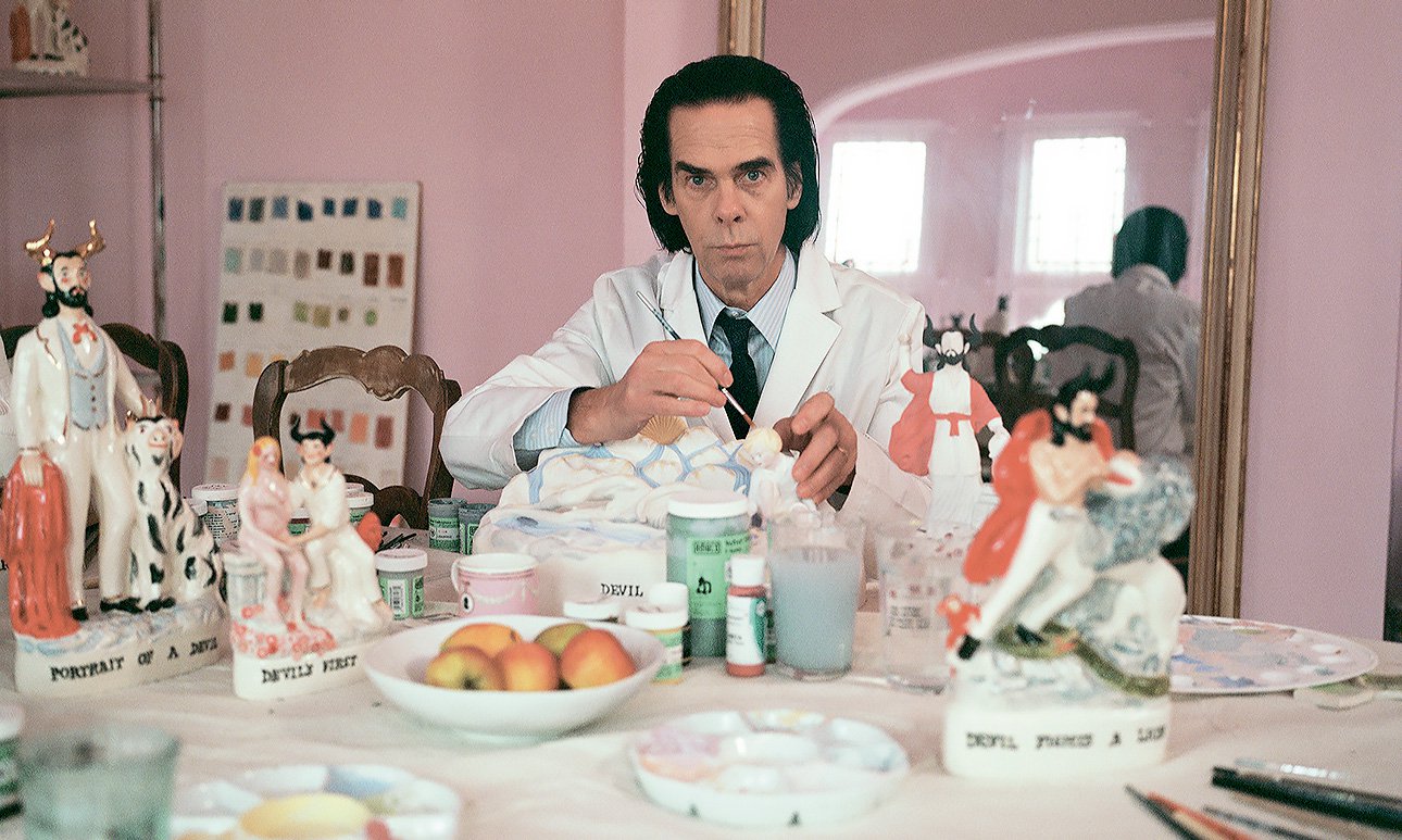 Ник Кейв в своей мастерской.  Фото: Sian Davey/Michael Hoppen Gallery