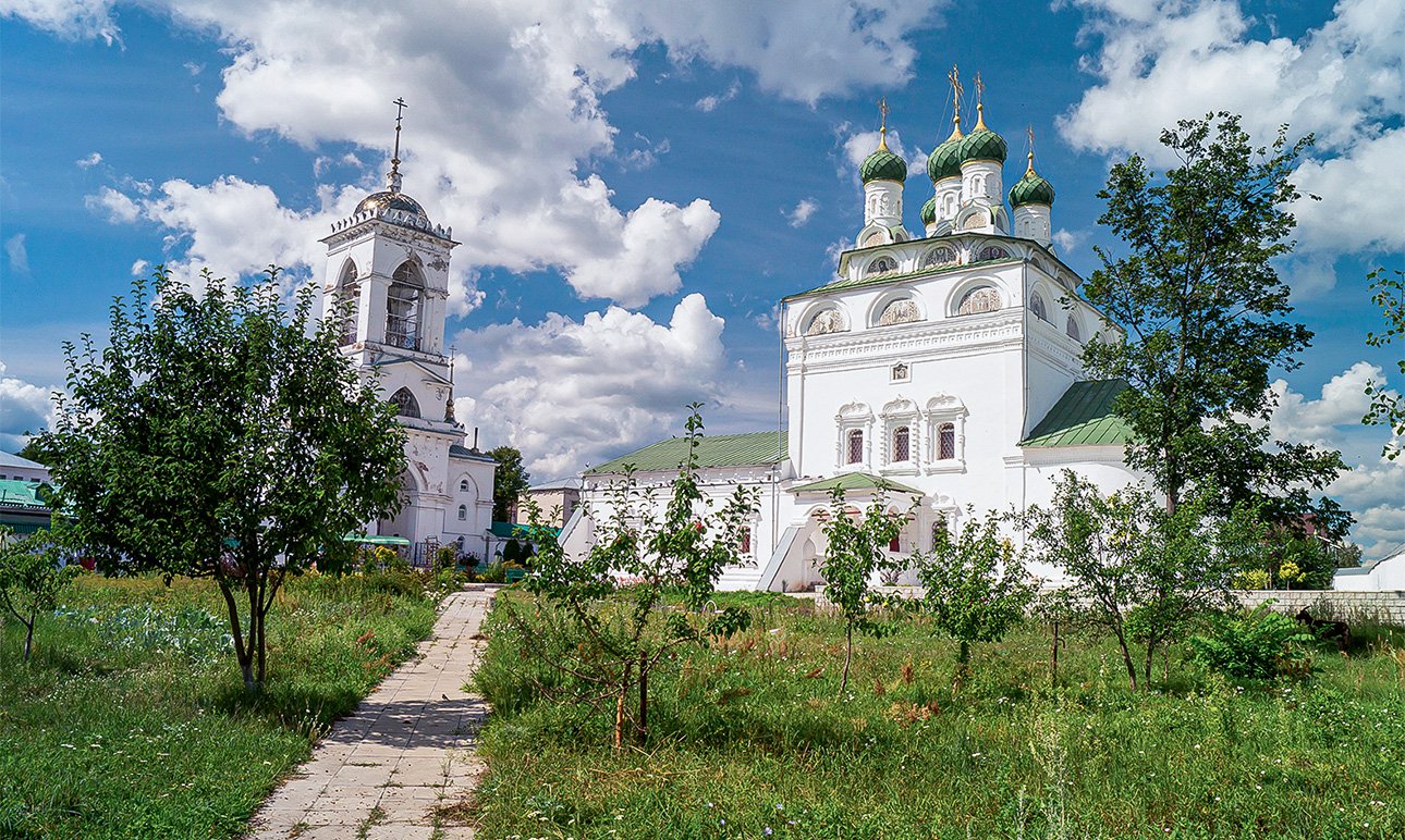 Свято-Богоявленский мужской монастырь в Мстёре.  Фото: Сергей Овчинников/Фотобанк Лори