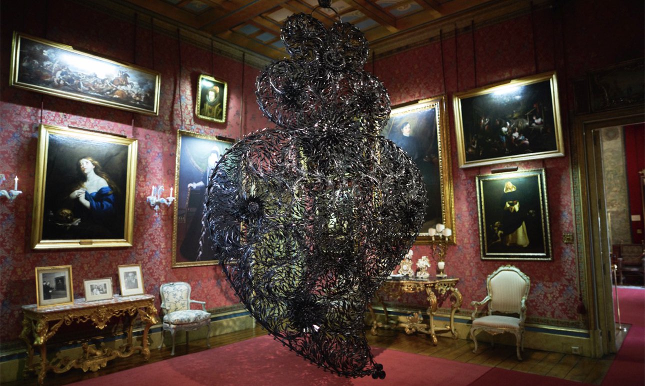 Выставка «Flamboyant. Жоана Вашконселуш» во дворце Лирия. Фото: Juan Rayos / Fundación Casa de Alba