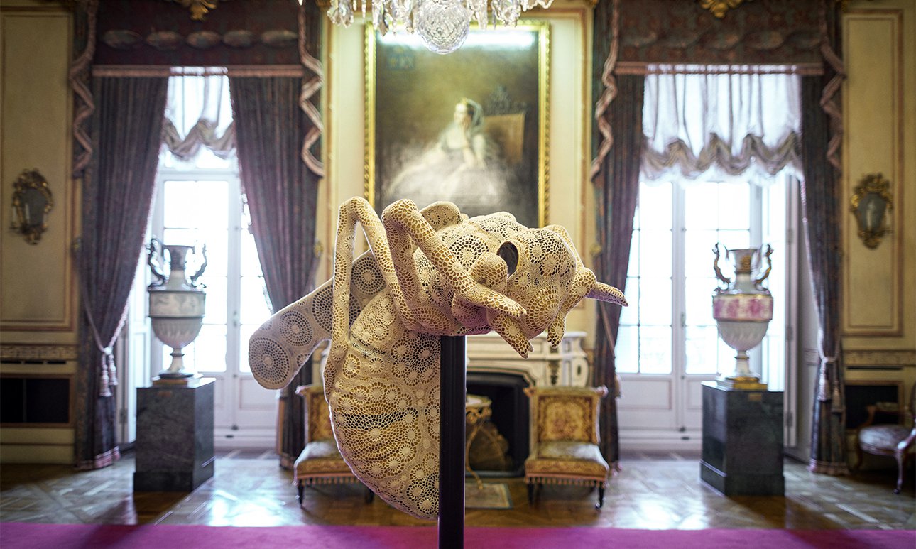 Выставка «Flamboyant. Жоана Вашконселуш» во дворце Лирия. Фото: Juan Rayos / Fundación Casa de Alba