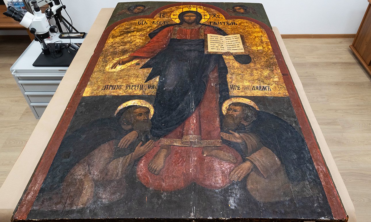 Исследования показали, что икона является почитаемым списком фрескового образа Спасителя, написанного над Спасскими воротами Московского Кремля.   Фото: Государственный исторический музей