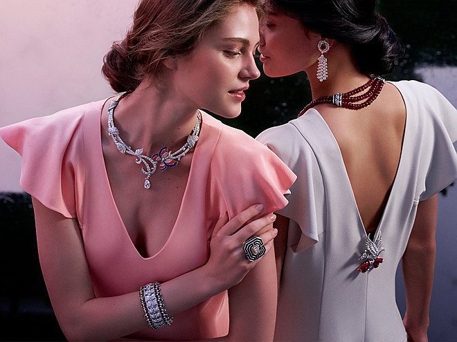 Украшения из коллекции Le Secret. Фото: Van Cleef & Arpel