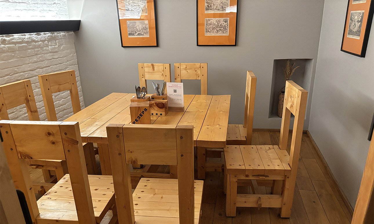 Кафе «Изразцы» на территории Музея имени Андрея Рублева.  Фото: Алёна Лапина