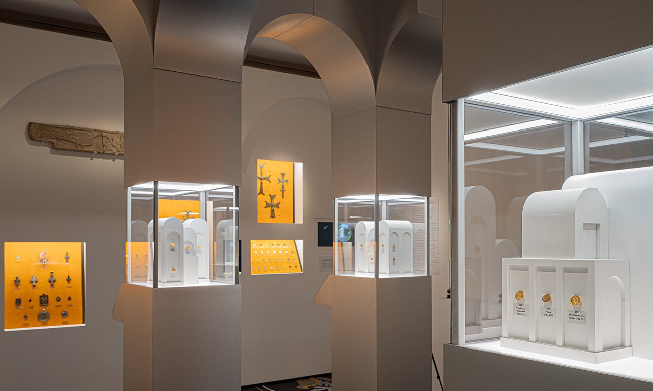 Выставка «Византийская симфония. Сокровища земные и небесные». Фото: Музей Международного нумизматического клуба