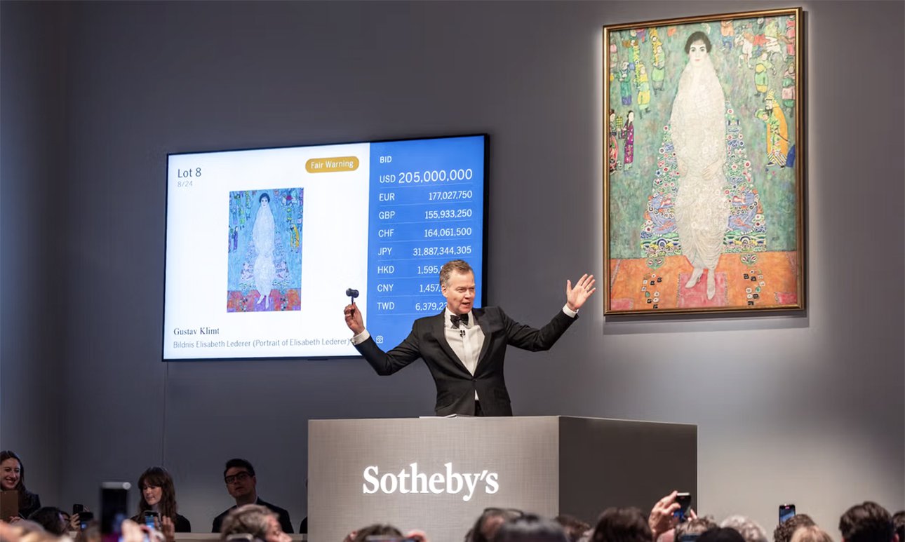 Топ-лот ноябрьских торгов Sotheby’s в Нью-Йорке — «Портрет Элизабет Ледерер» Густава Климта ушел с молотка за $236,4 млн, установив рекорд стоимости работ художника.  Фото: Sotheby's