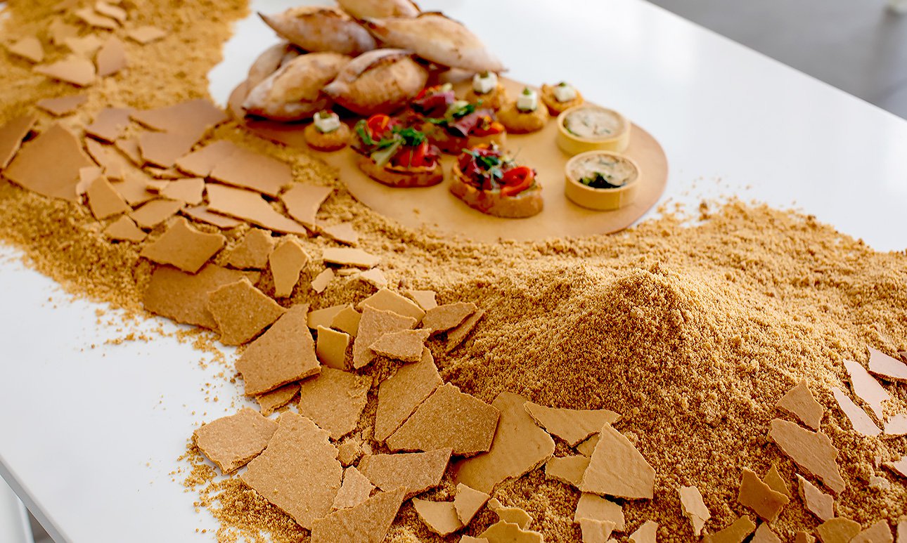 Превью выставки «Не слитно, не раздельно».  Фото: Анна Завозяева/Дом культуры «ГЭС-2»