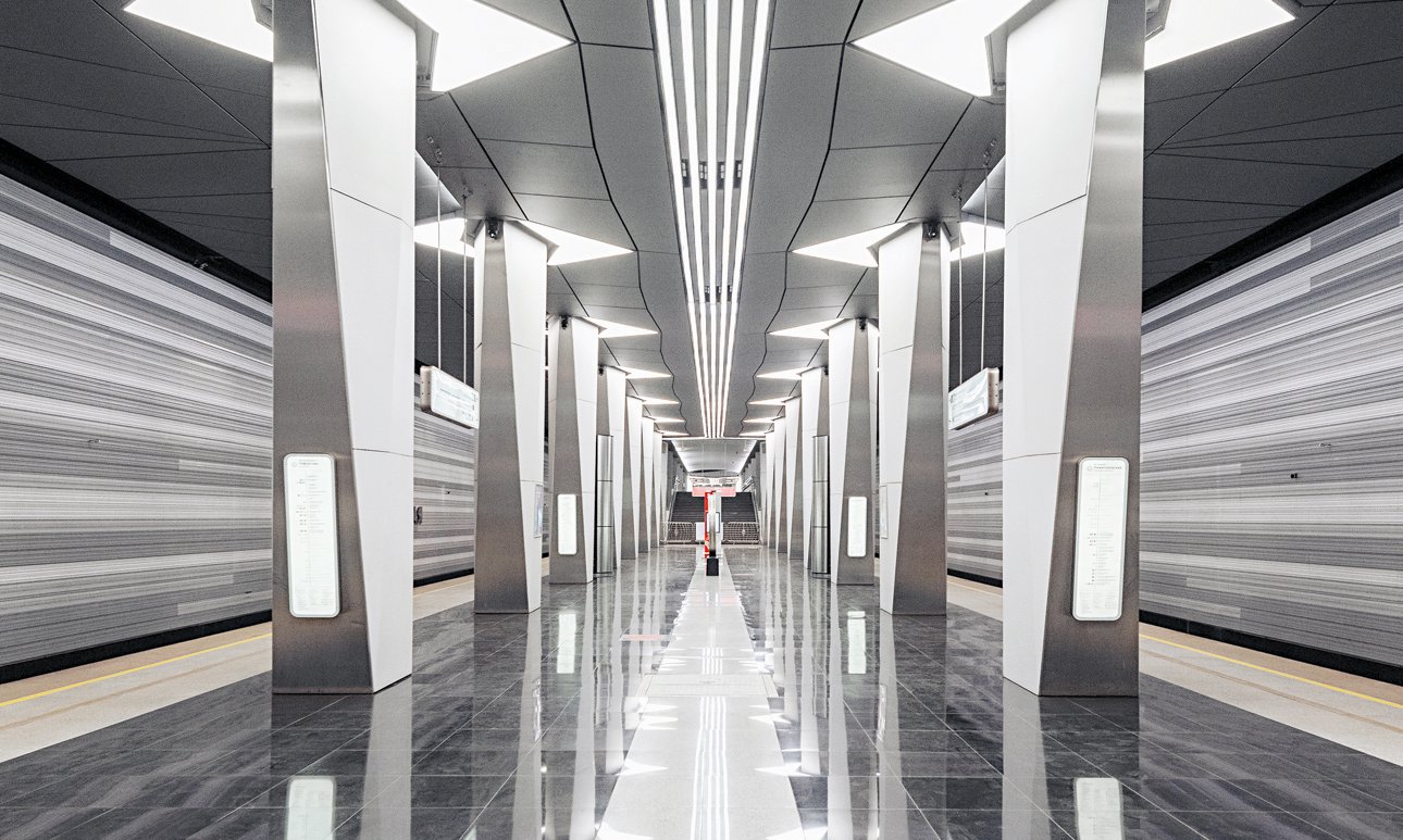 Вестибюль станции метро «Авиамоторная».  Фото: Алексей Народицкий