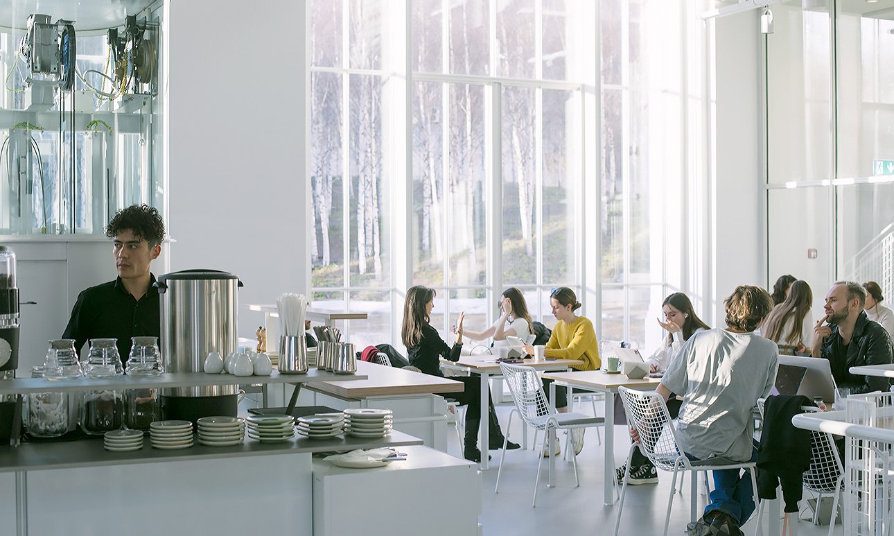 Кафе «Остановка».  Фото: Аня Тодич/Дом культуры «ГЭС-2»