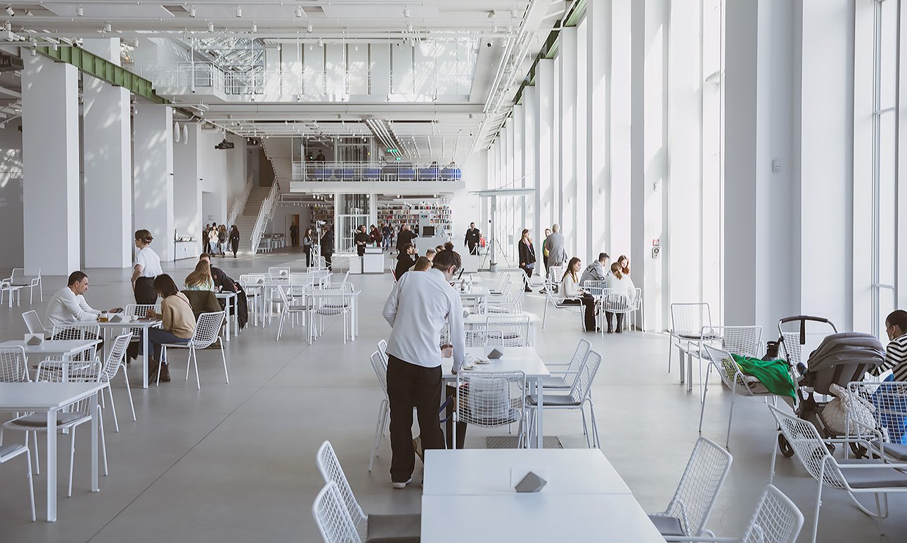 Кафе «БАР-2».   Фото: Аня Тодич/Дом культуры «ГЭС-2»